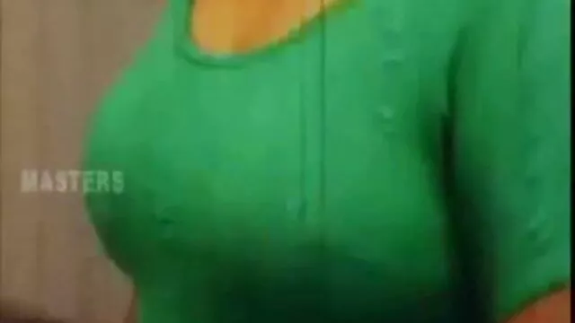 Morena ardiente en su primera acción porno hentai español latino anal hardcore