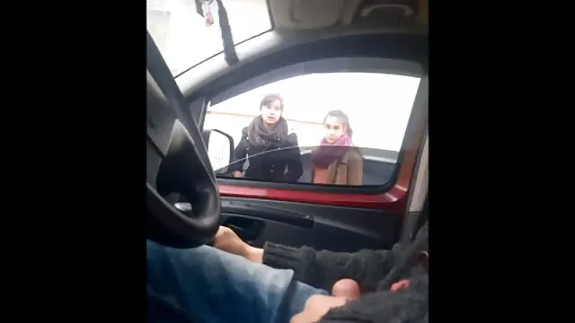 tratar porno en español latino gratis de meterse en los pies con un adolescente en el autobús