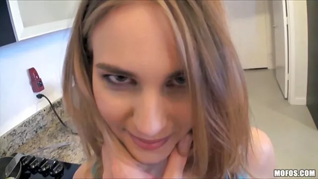 Caliente madura con strapon folla swinger videos xxi completas en español amigo cerca de la piscina